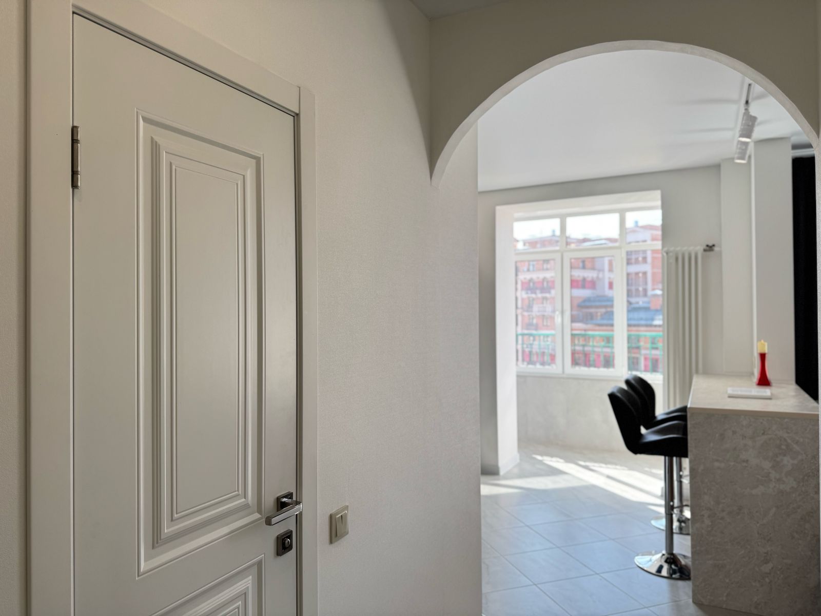 Студия с балконом в Лайково