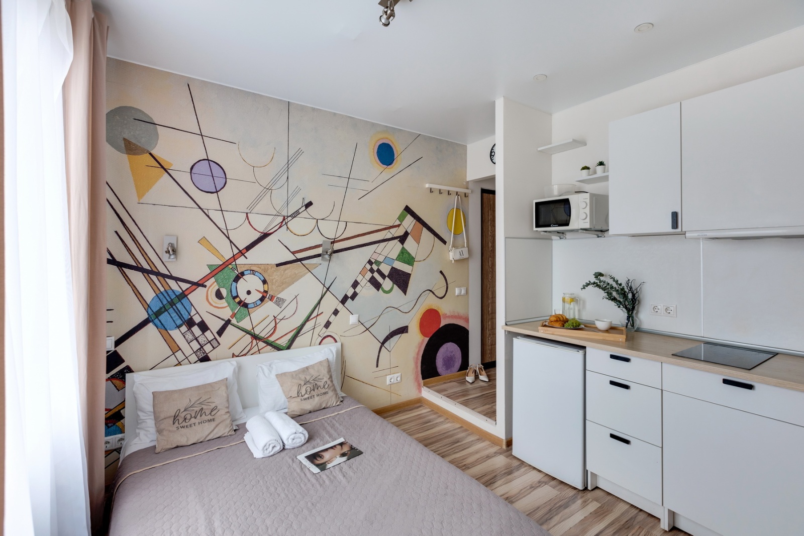 KANDINSKY STUDIO